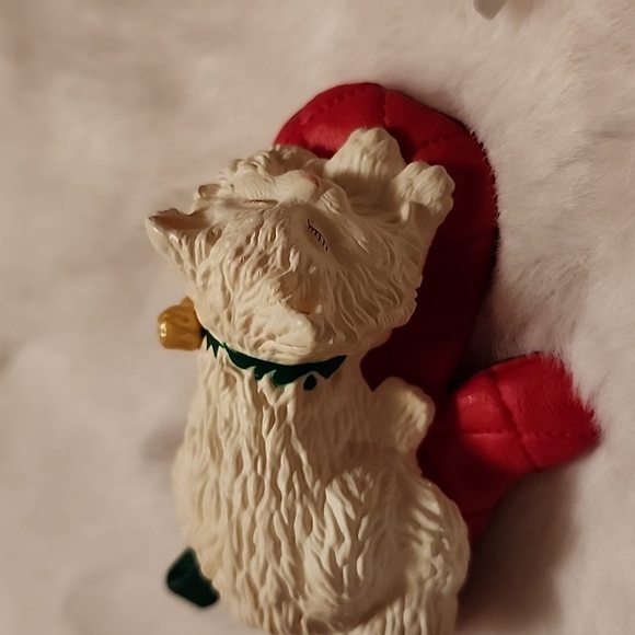 HALLMARK KEEPSAKE ORNAMENTS  * ( 3 TOTAL  ) - Picture 9 of 9